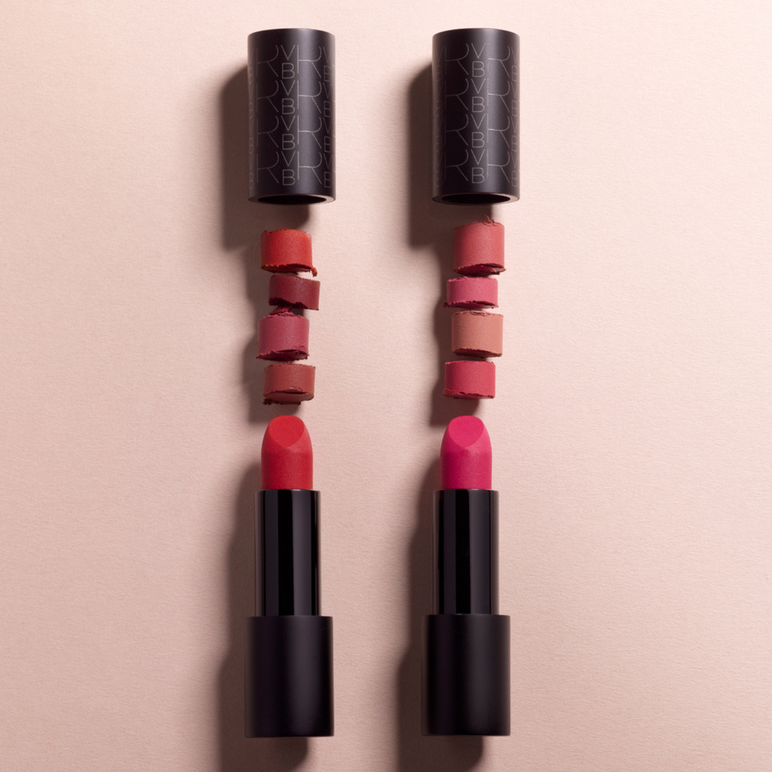 MATT & VELVET LIPSTICK Matte lipstick