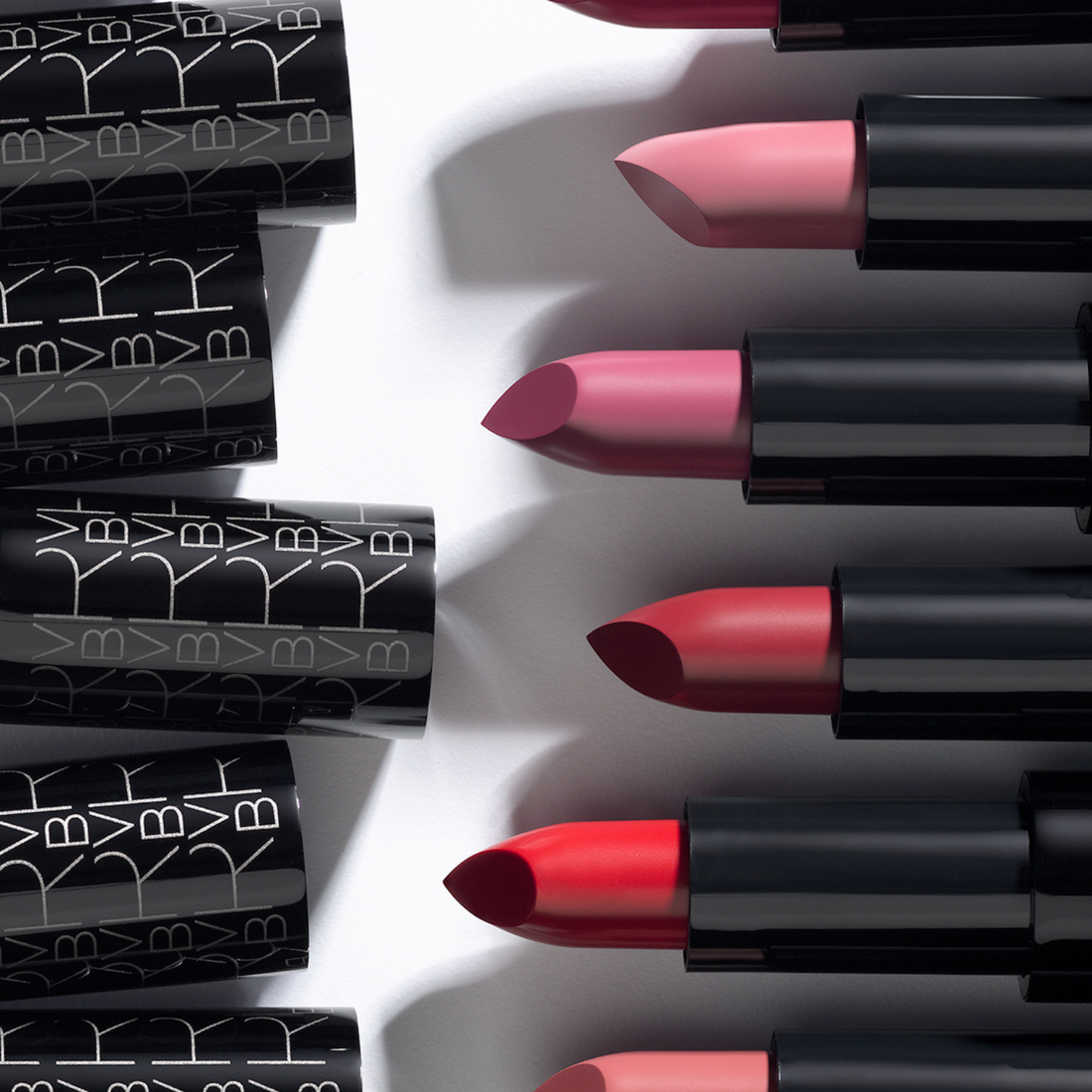 HYDRA BOOST CREAMY LIPSTICK rossetto cremoso idratante